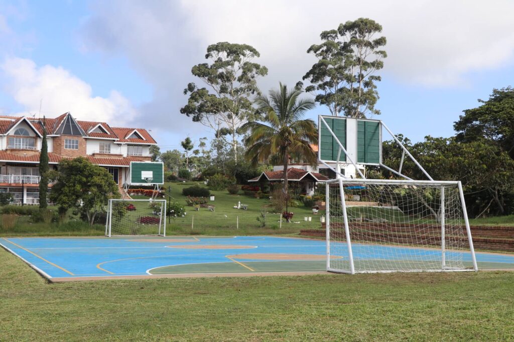 Cancha deportiva al aire libre