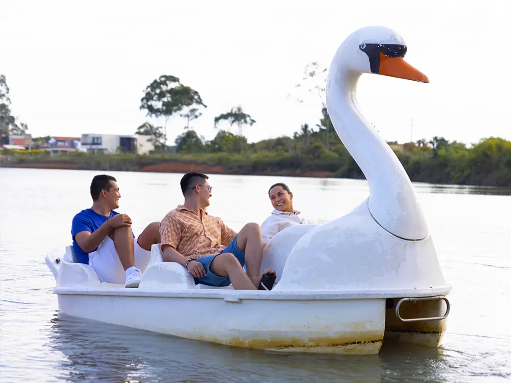 Lago Acuarela Cajasan en la Mesa de los Santos